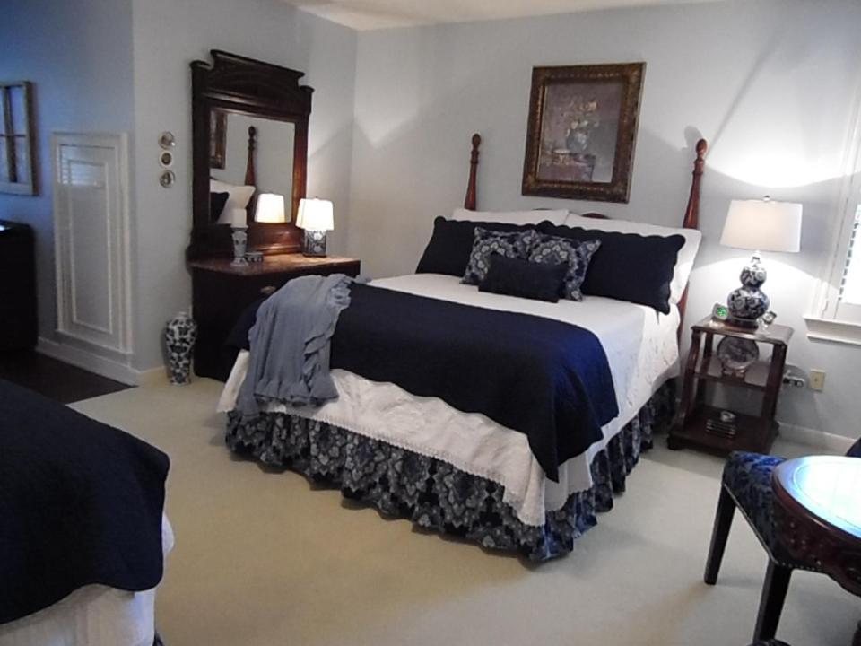 Caroline'S Bed And Breakfast Summerville Exterior photo