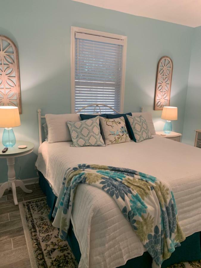 Caroline'S Bed And Breakfast Summerville Exterior photo