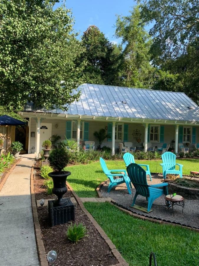 Caroline'S Bed And Breakfast Summerville Exterior photo
